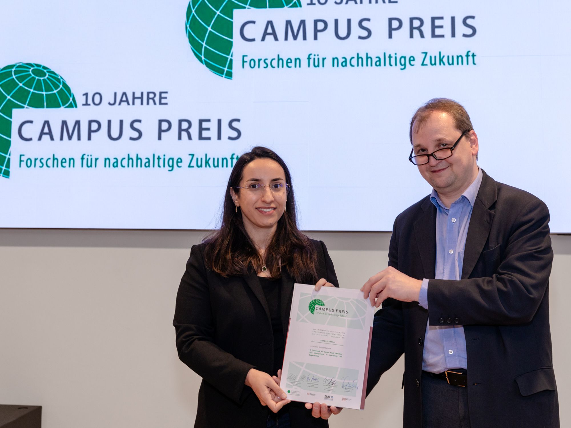 Konrektor und Jury-Mitglied Prof. Dr. Michal Kucera sprach die Laudatio für Shadi Attarha
